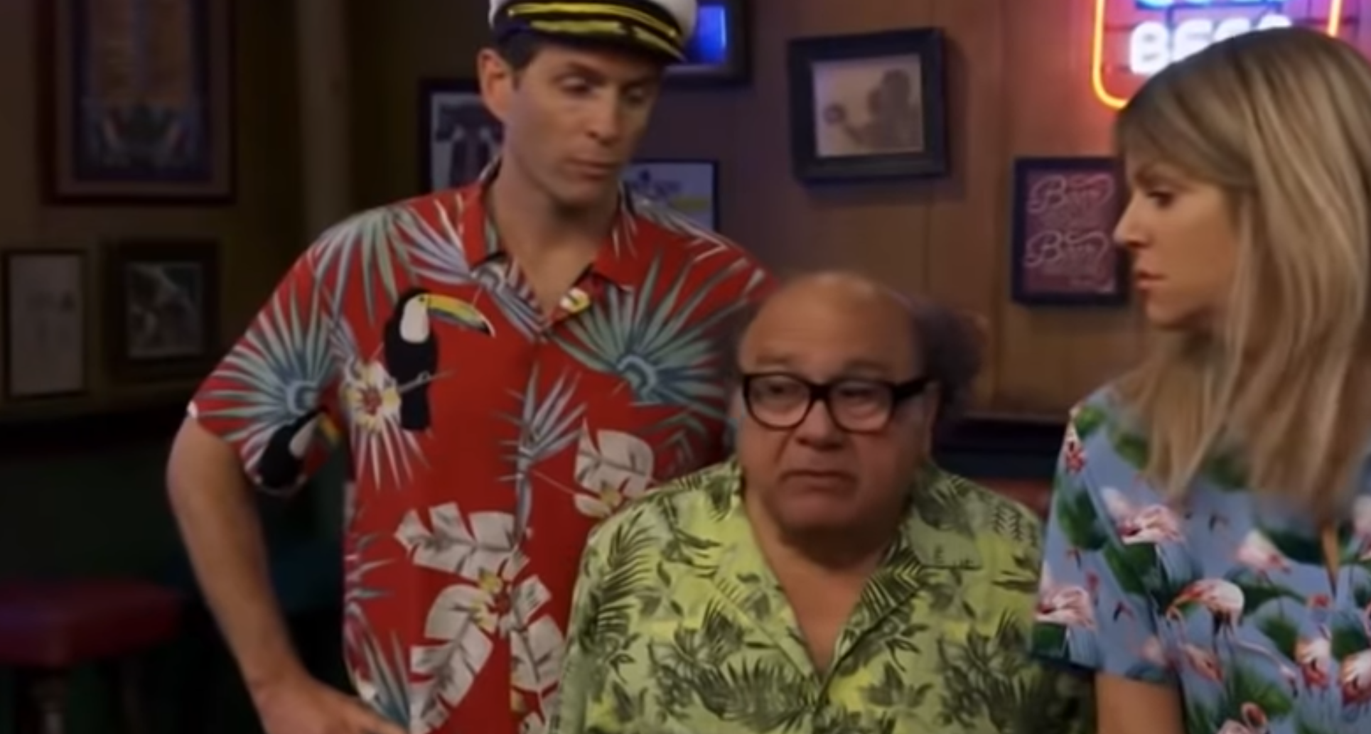 Always Sunny - Pee is not in your balls